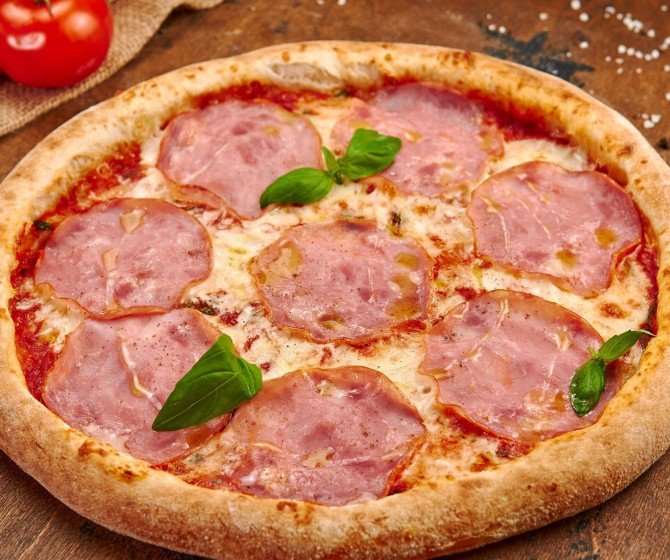 Пицца  с ветчиной - 23 см